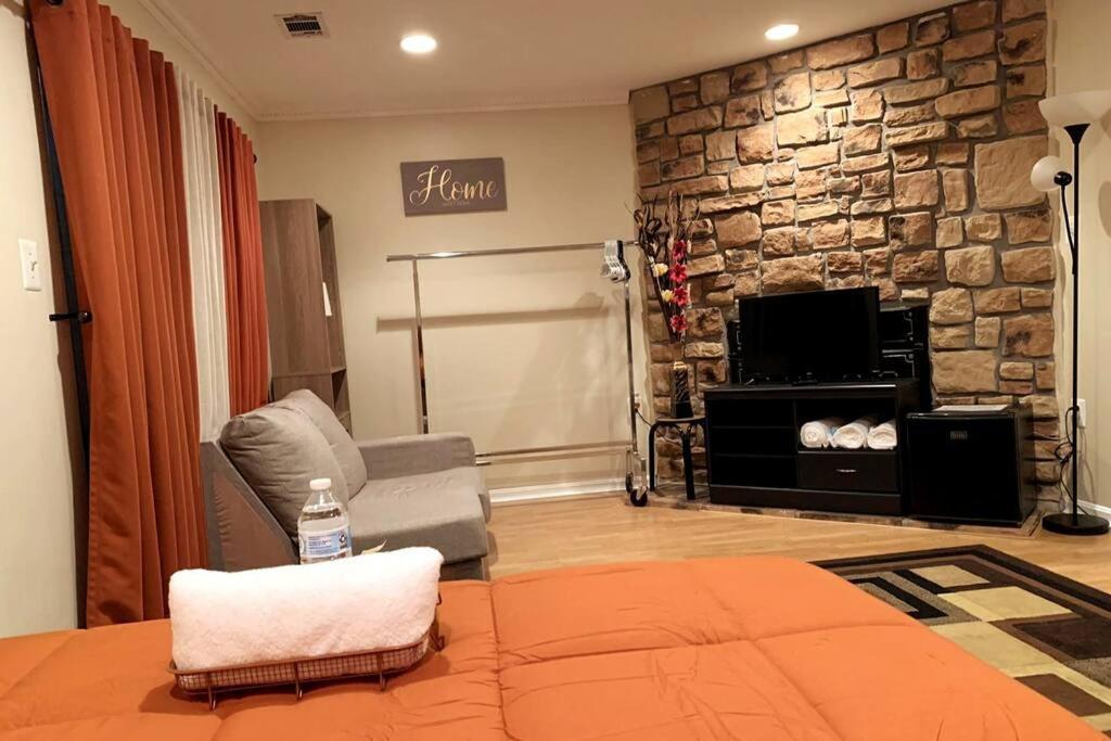 Modern Comfort Stays Alexandria Exterior foto